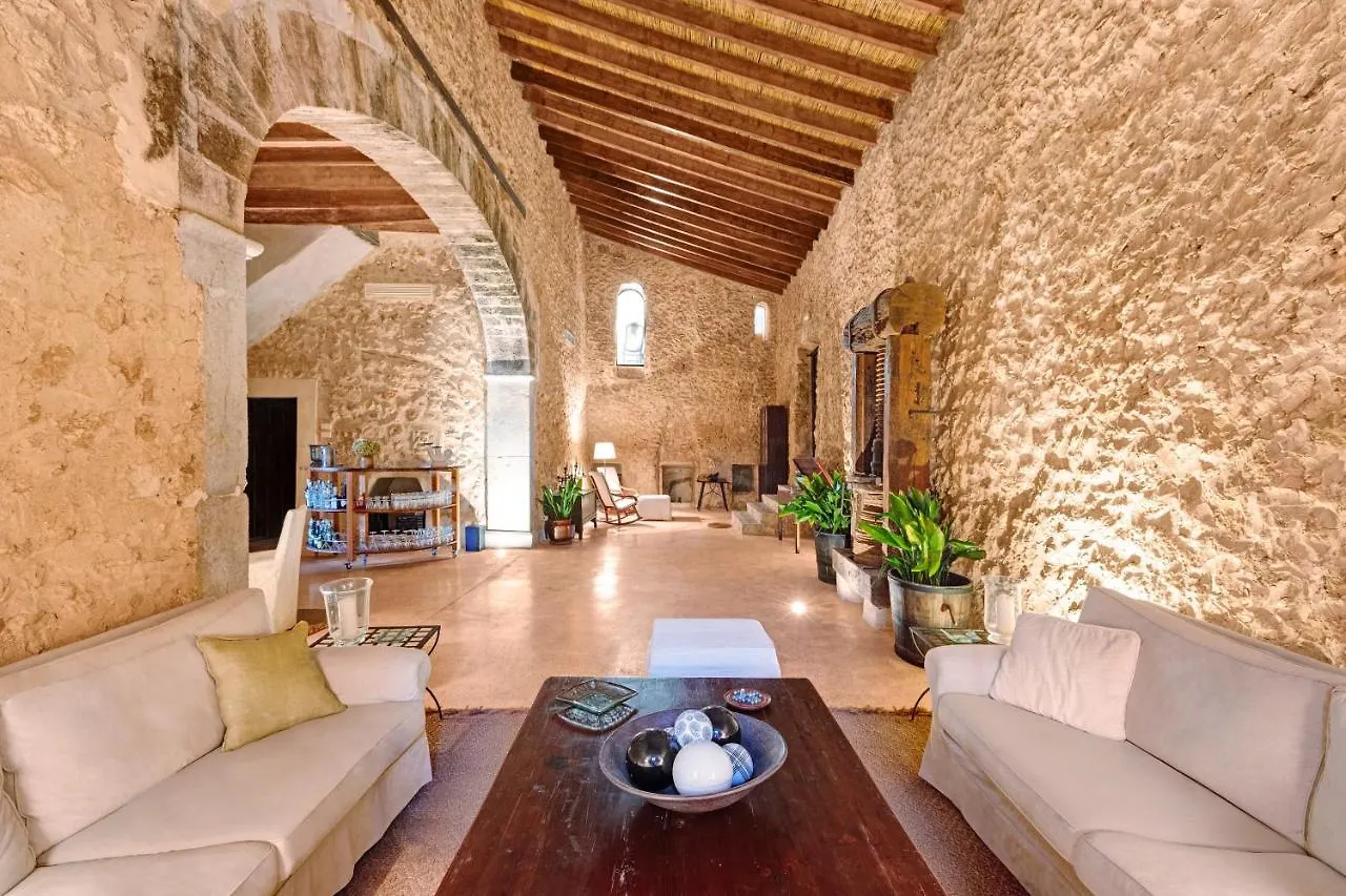 Country house Torrent Fals Santa Maria del Cami